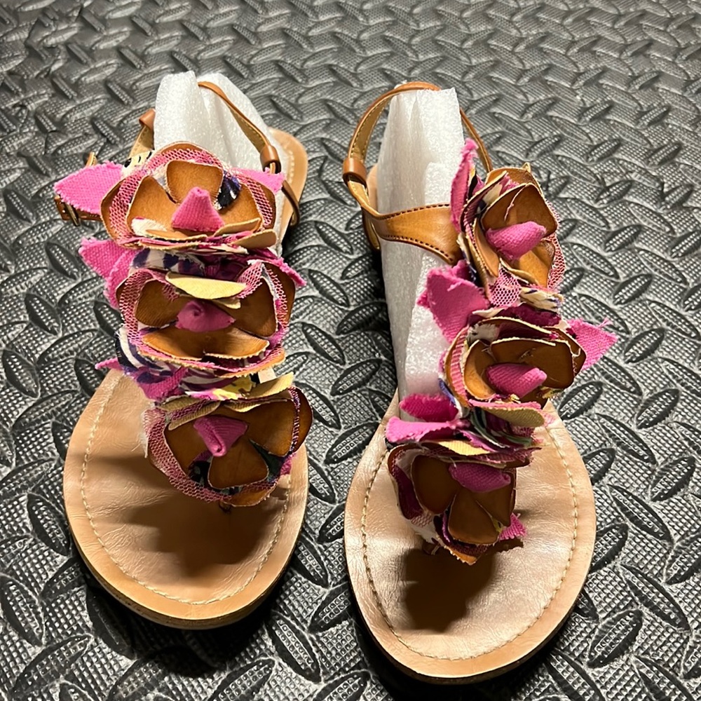 Tan and pink flat sandals